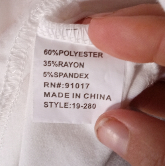 Anthropologie Solitaire White Floral Embroidered V Neck Blouse Size Medium - Picture 9 of 9